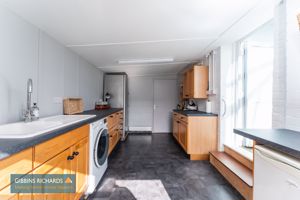 Utility Room- click for photo gallery